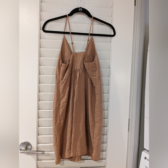YFB CLOTHING Linen Lexington Dress in Color Honey Nut (Size: S) - Picture 4 of 6